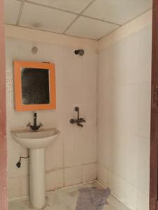 Common Bathroom Image of 1045 Sq.ft 2 BHK Apartment / Flat for sale in Paramount Floraville, Sector 137 Noida for Rs. 11500000