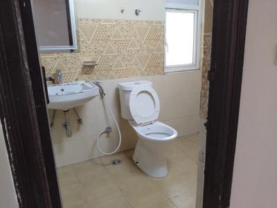 Image of 835 Sq.ft 2 BHK Apartment / Flat for rent in NBCC Golf Homes, Noida Extension, Greater Noida for Rs. 17000