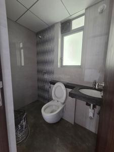 Bathroom Image of 475 Sq.ft 1.5 BHK Apartment / Flat for sale in Kalpataru Elitus, Mulund West Mumbai for Rs. 14500000