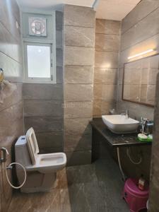 Bathroom Image of 1350 Sq.ft 2 BHK Apartment / Flat for sale in Hill Crest Apartments, Dharampur Solan for Rs. 8200000