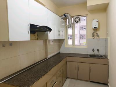 Kitchen Image of 690 Sq.ft 2 BHK Apartment / Flat for rent in Pyramid Elite, Sector 86 Gurgaon for Rs. 18000