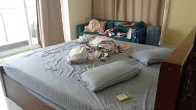 Bedroom Image of 1600 Sq.ft 3 BHK Apartment / Flat for sale in Mahim Mumbai for Rs. 55000000
