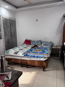 Bedroom Image of 1785 Sq.ft 3 BHK Apartment / Flat for rent in Pandav Nagar Ghaziabad for Rs. 25000