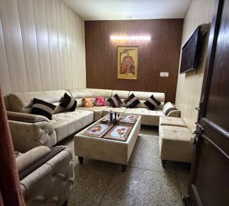 Hall Image of 570 Sq.ft 6 BHK Independent House for sale in Jawahar Colony Faridabad for Rs. 6600000