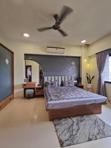 Bedroom Image of 1850 Sq.ft 3 BHK Apartment / Flat for sale in Prahlad Nagar Ahmedabad for Rs. 18000000
