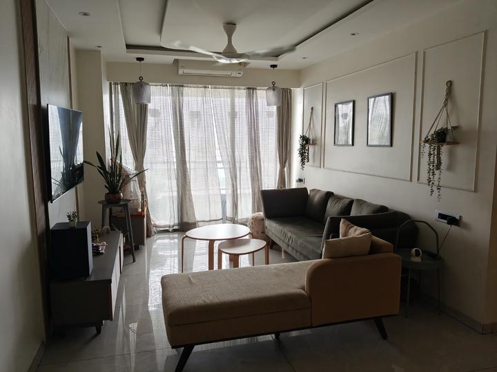 Wadhwa Boulverd Main Image 1