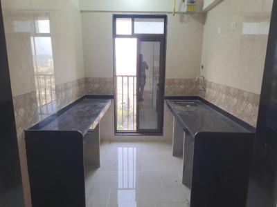 Kitchen Image of 900 Sq.ft 2 BHK Apartment / Flat for sale in Vashi Navi Mumbai for Rs. 20000000