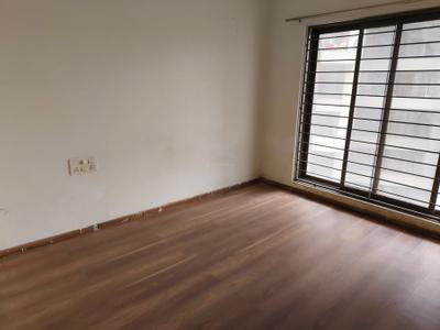 Bedroom Image of 950 Sq.ft 2 BHK Apartment / Flat for rent in Skyi Songbirds , Bhugaon Pune for Rs. 25000