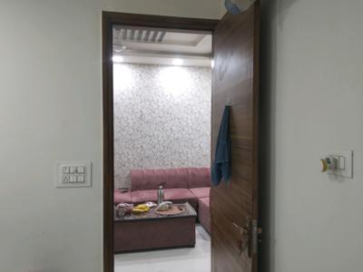Bedroom Image of 560 Sq.ft 2 BHK Builder Floor for sale in Mahavir Enclave New Delhi for Rs. 4500000