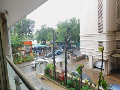 Balcony Image of 1371 Sq.ft 3 BHK Apartment / Flat for sale in Andheri West Mumbai for Rs. 39000000