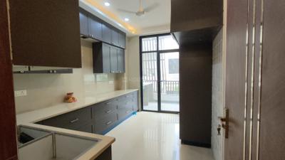 Kitchen Image of 2950 Sq.ft 4 BHK Builder Floor for sale in Palam Vihar Gurgaon for Rs. 32500000