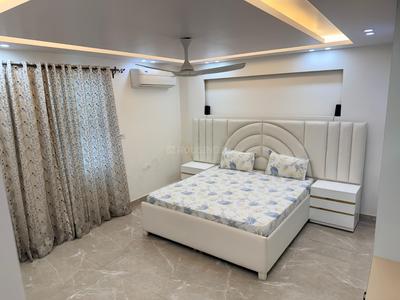 Bedroom Image of 4200 Sq.ft 4 BHK Builder Floor for rent in Sector 9 Gurgaon for Rs. 45200