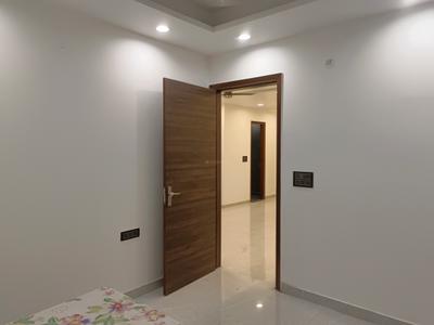 Bedroom Image of 1350 Sq.ft 4 BHK Apartment / Flat for sale in Sector 38 Rohini New Delhi for Rs. 11000000
