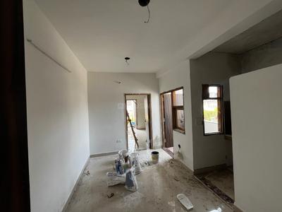 Hall Image of 650 Sq.ft 1 BHK Independent House for rent in Mayur Vihar Phase 1 New Delhi for Rs. 15500