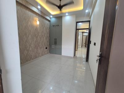 Bedroom Image of 1250 Sq.ft 3 BHK Apartment / Flat for rent in Maya Homes 1, Indirapuram Ghaziabad for Rs. 30000