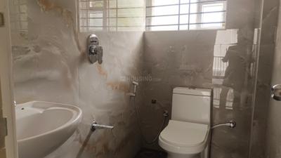 Bathroom Image of 750 Sq.ft 1 BHK Apartment / Flat for rent in Thanisandra Bengaluru for Rs. 22000