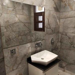 Bathroom Image of 1800 Sq.ft 2 BHK Builder Floor for rent in Bhai Randhir Singh Nagar Ludhiana for Rs. 19800