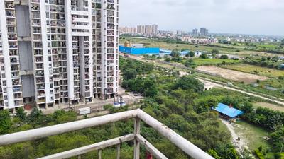 Balcony Image of 585 Sq.ft 1 BHK Apartment / Flat for rent in Aditya Urban Homes Phase 1A, Bamheta Village Ghaziabad for Rs. 10000