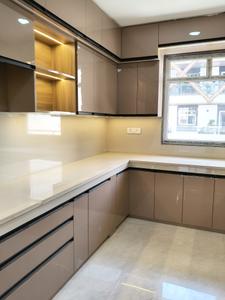 Kitchen Image of 1920 Sq.ft 3 BHK Apartment / Flat for rent in Ireo The Corridors, Sector 67 Gurgaon for Rs. 65000