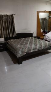 Bedroom Image of 2500 Sq.ft 4 BHK Apartment / Flat for sale in Navarangpura Ahmedabad for Rs. 15000000