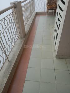 Balcony Image of 2500 Sq.ft 4 BHK Apartment / Flat for rent in Apex Buildcon Golf Avenue, Noida Extension Greater Noida for Rs. 35000