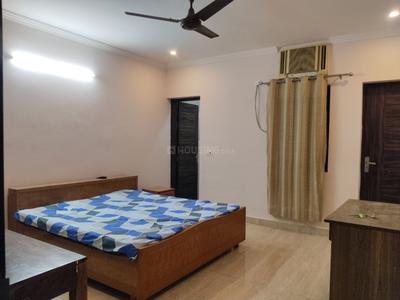 Bedroom Image of 460 Sq.ft 1 RK Builder Floor for rent in DLF Phase 2, DLF Phase 2 Gurgaon for Rs. 22000