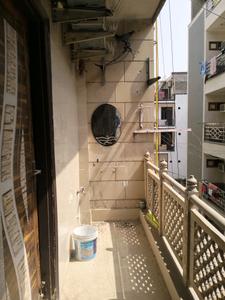 Bedroom Two Image of 980 Sq.ft 3 BHK Apartment / Flat for sale in Laxmi Nagar New Delhi for Rs. 9000000