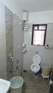 Bathroom Image of 510 Sq.ft 1 BHK Apartment / Flat for rent in Riddhi Siddhi Complex, Goregaon West Mumbai for Rs. 46000