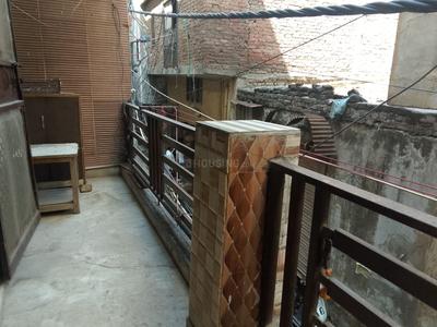 Balcony Image of 650 Sq.ft 1 BHK Builder Floor for rent in Nawada New Delhi for Rs. 16500