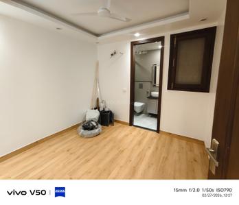 Bedroom Image of 1150 Sq.ft 3 BHK Builder Floor for sale in East Of Kailash New Delhi for Rs. 32500000