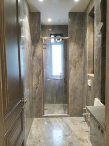 Common Bathroom Image of 2538 Sq.ft 4 BHK Builder Floor for sale in Model Town New Delhi for Rs. 60000000