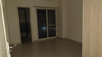 Bedroom Image of 1499 Sq.ft 3 BHK Apartment / Flat for rent in Maxblis White House, Sector 75 Noida for Rs. 40000