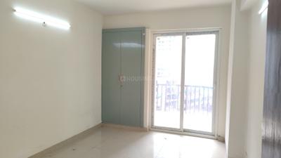 Bedroom Image of 1345 Sq.ft 3 BHK Apartment / Flat for rent in Phase 2 Noida for Rs. 36000