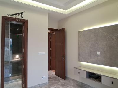 Bedroom Image of 1350 Sq.ft 3 BHK Builder Floor for sale in Paschim Vihar New Delhi for Rs. 28500000