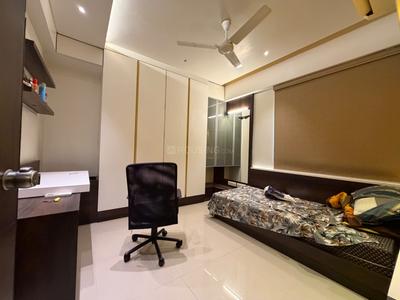 Bedroom Image of 1800 Sq.ft 3 BHK Apartment / Flat for rent in Gala Haven, Vaishno Devi Circle Ahmedabad for Rs. 45000