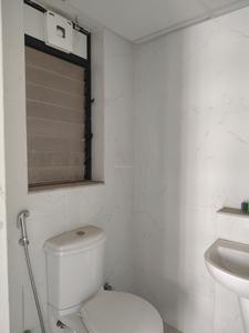 Common Bathroom Image of 625 Sq.ft 1 BHK Apartment / Flat for sale in Haware Citi, Kasarvadavali Thane for Rs. 4299999