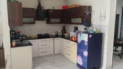 Kitchen Image of 1850 Sq.ft 3 BHK Builder Floor for rent in Sector 42 Gurgaon for Rs. 60000