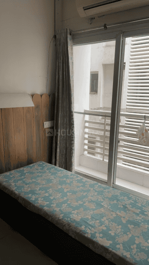 Nilamber Bellissimo Main Image 1