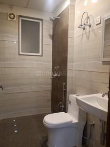 Bathroom Image of 1800 Sq.ft 2 BHK Builder Floor for rent in Rajguru Nagar Ludhiana for Rs. 19500