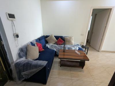 Living Room Image of 623 Sq.ft 2 BHK Apartment / Flat for rent in Gaur City 7th Avenue, Noida Extension Greater Noida for Rs. 32000