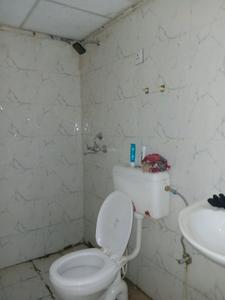 Common Bathroom Image of 800 Sq.ft 2 BHK Apartment / Flat for sale in MRG Ultimus, Sector 90 Gurgaon for Rs. 6450000