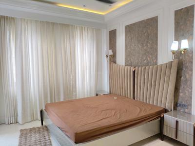 Bedroom Image of 2700 Sq.ft 4 BHK Builder Floor for sale in Ansal Versalia, Sector 67 Gurgaon for Rs. 31000000