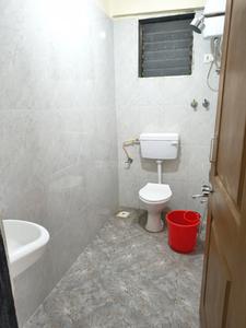 Bathroom Image of NAIMI PG in Goregaon East, Mumbai