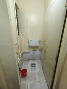 Bathroom Image of 800 Sq.ft 2 BHK Apartment / Flat for rent in Anand Nagar, Sinhagad Road Pune for Rs. 20000