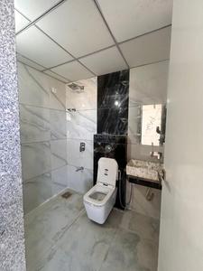 Bathroom Image of 900 Sq.ft 2.5 BHK Apartment / Flat for sale in Shyam Heights, Sargasan Gandhinagar for Rs. 6700000