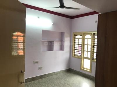 Bedroom Image of 1800 Sq.ft 3 BHK Independent House for rent in Gayathripuram Mysore for Rs. 20000
