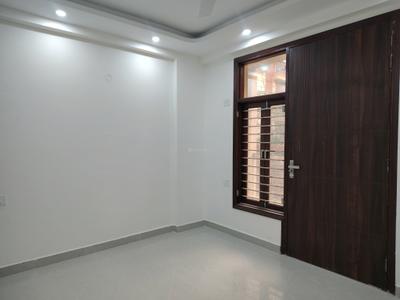 Bedroom Image of 900 Sq.ft 2 BHK Apartment / Flat for sale in Chhattarpur New Delhi for Rs. 6000000