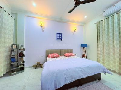 Bedroom Image of 1200 Sq.ft 2 BHK Builder Floor for rent in Sahastradhara Road Dehradun for Rs. 35000