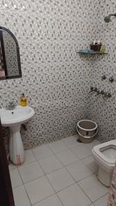Image of 500 Sq.ft 2 BHK Builder Floor for rent in Jhandewalan, New Delhi for Rs. 20000