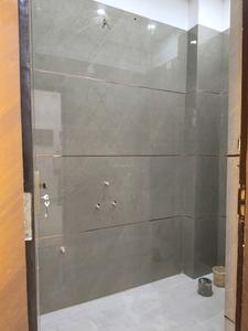 Common Bathroom Image of 1100 Sq.ft 2 BHK Builder Floor for sale in Indirapuram Ghaziabad for Rs. 5950000